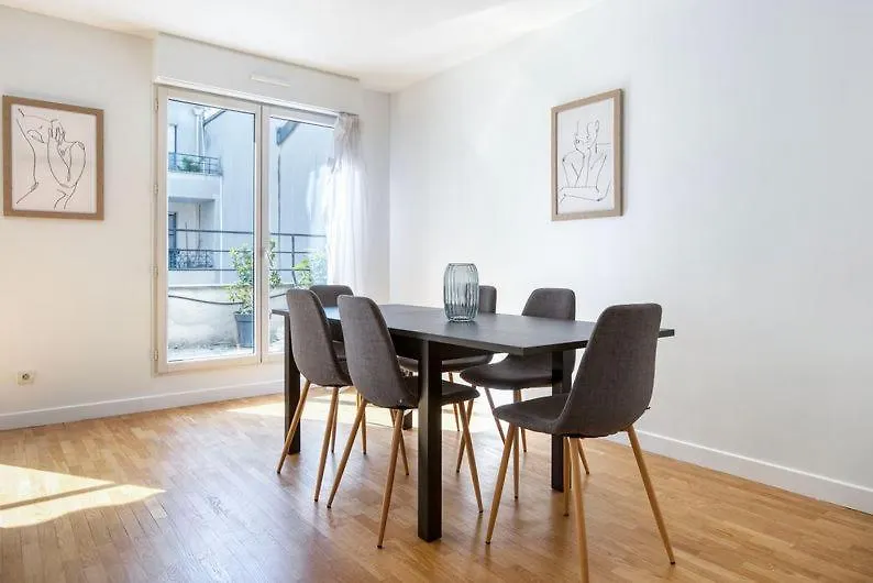 Magnificent Studio2Checkprofile Parigi